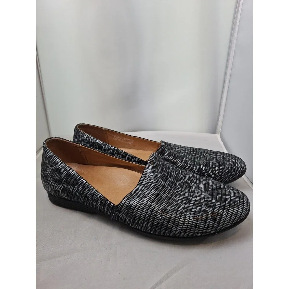 DANSKO Black Silver Textured Leather Loafers Flats Shoes Size 39 (8.5)